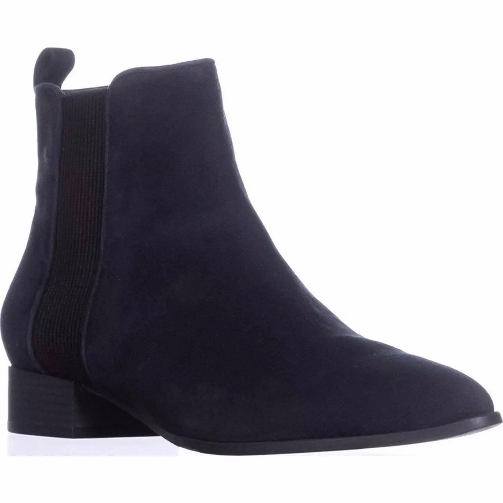 DKNY Womens talie Leather Closed Toe Ankle Fashion